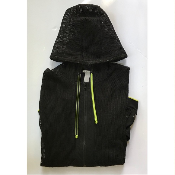 F21 Active Sports Mesh Jacket - Picture 9 of 11